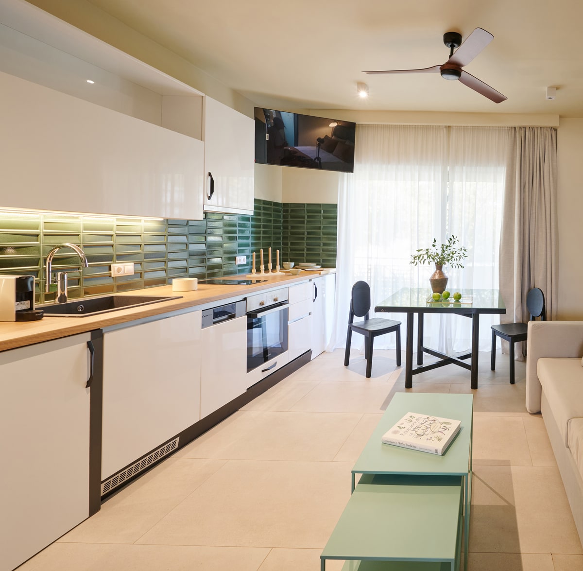Superior Apartment